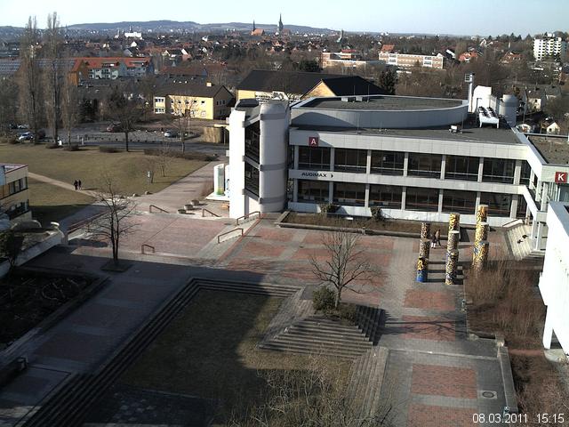 Foto der Webcam: Verwaltungsgeb&auml;ude, Innenhof mit Audimax, H&ouml;rsaal-Geb&auml;ude 1
