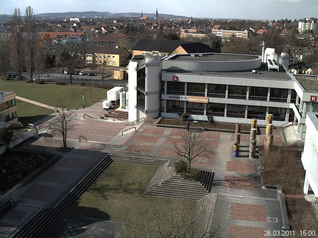 Foto der Webcam: Verwaltungsgeb&auml;ude, Innenhof mit Audimax, H&ouml;rsaal-Geb&auml;ude 1