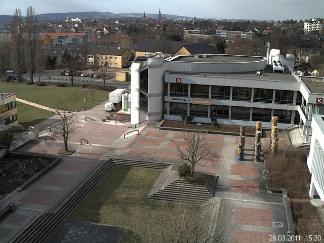 Foto der Webcam: Verwaltungsgeb&auml;ude, Innenhof mit Audimax, H&ouml;rsaal-Geb&auml;ude 1