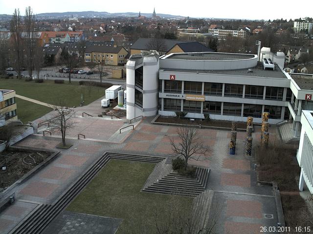 Foto der Webcam: Verwaltungsgeb&auml;ude, Innenhof mit Audimax, H&ouml;rsaal-Geb&auml;ude 1