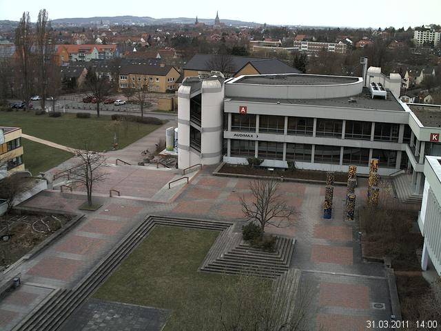 Foto der Webcam: Verwaltungsgeb&auml;ude, Innenhof mit Audimax, H&ouml;rsaal-Geb&auml;ude 1