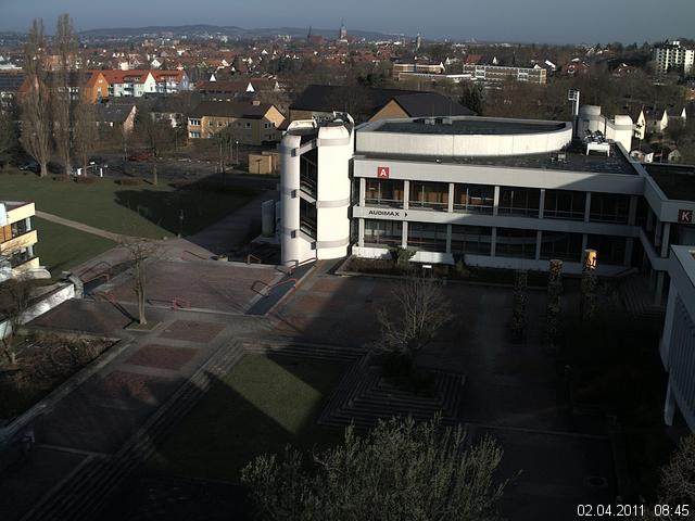 Foto der Webcam: Verwaltungsgeb&auml;ude, Innenhof mit Audimax, H&ouml;rsaal-Geb&auml;ude 1