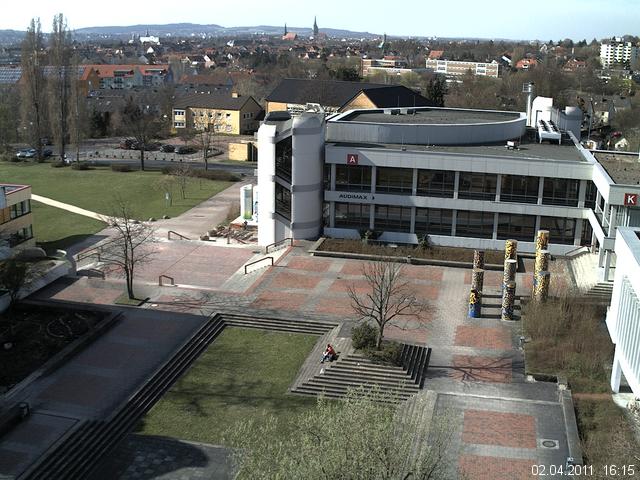 Foto der Webcam: Verwaltungsgeb&auml;ude, Innenhof mit Audimax, H&ouml;rsaal-Geb&auml;ude 1