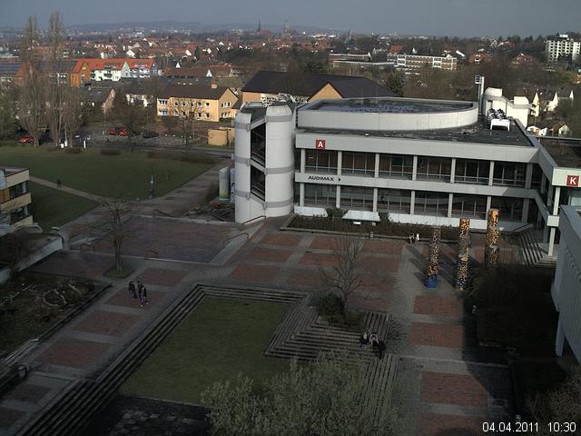 Foto der Webcam: Verwaltungsgeb&auml;ude, Innenhof mit Audimax, H&ouml;rsaal-Geb&auml;ude 1
