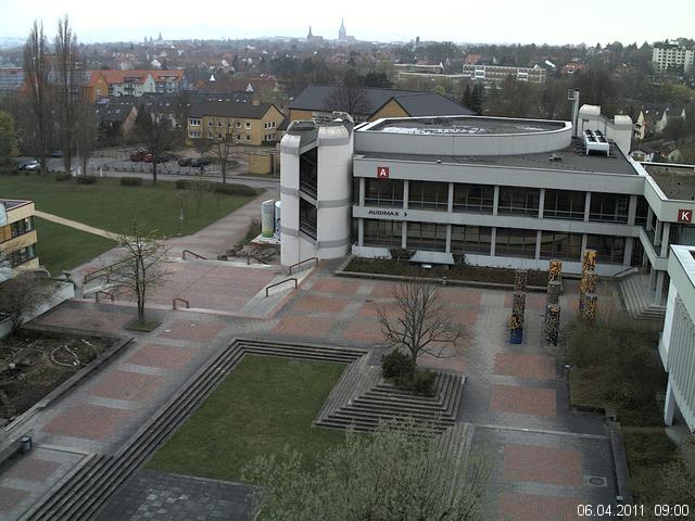 Foto der Webcam: Verwaltungsgeb&auml;ude, Innenhof mit Audimax, H&ouml;rsaal-Geb&auml;ude 1