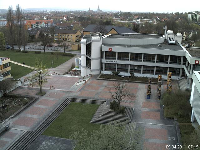 Foto der Webcam: Verwaltungsgeb&auml;ude, Innenhof mit Audimax, H&ouml;rsaal-Geb&auml;ude 1