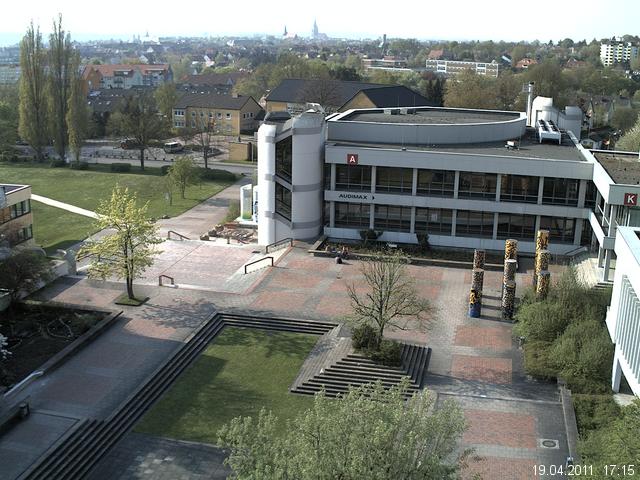 Foto der Webcam: Verwaltungsgeb&auml;ude, Innenhof mit Audimax, H&ouml;rsaal-Geb&auml;ude 1