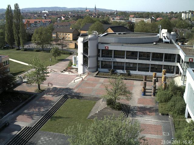 Foto der Webcam: Verwaltungsgeb&auml;ude, Innenhof mit Audimax, H&ouml;rsaal-Geb&auml;ude 1