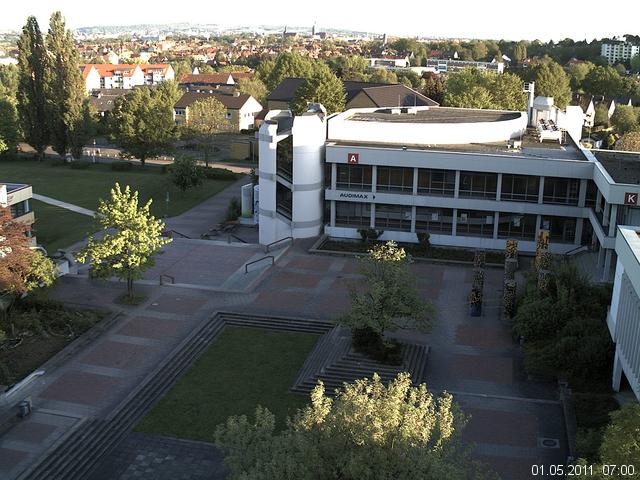 Foto der Webcam: Verwaltungsgeb&auml;ude, Innenhof mit Audimax, H&ouml;rsaal-Geb&auml;ude 1