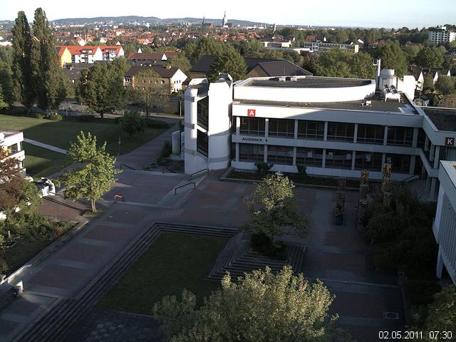 Foto der Webcam: Verwaltungsgeb&auml;ude, Innenhof mit Audimax, H&ouml;rsaal-Geb&auml;ude 1
