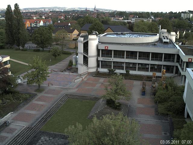 Foto der Webcam: Verwaltungsgeb&auml;ude, Innenhof mit Audimax, H&ouml;rsaal-Geb&auml;ude 1