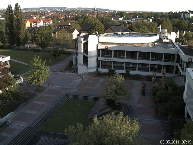 Foto der Webcam: Verwaltungsgeb&auml;ude, Innenhof mit Audimax, H&ouml;rsaal-Geb&auml;ude 1
