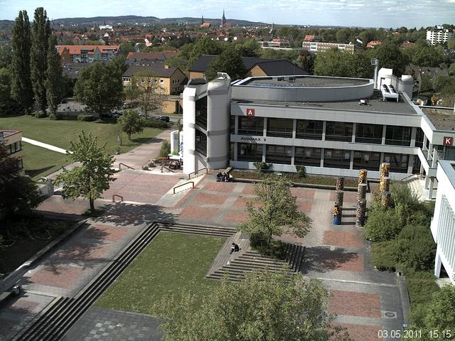 Foto der Webcam: Verwaltungsgeb&auml;ude, Innenhof mit Audimax, H&ouml;rsaal-Geb&auml;ude 1