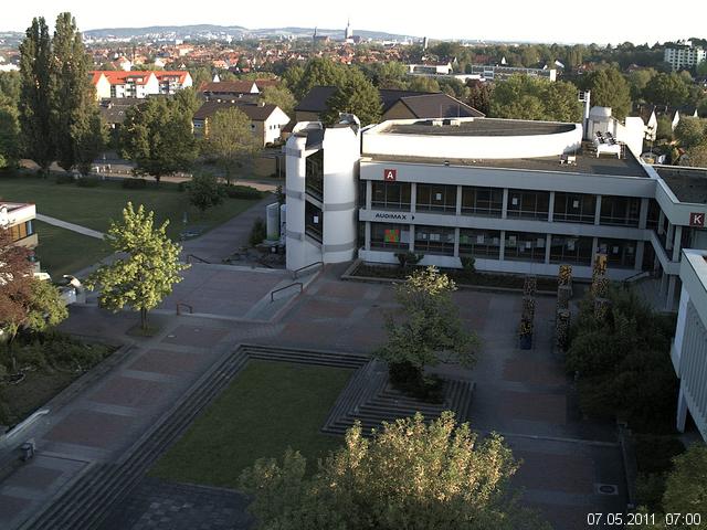 Foto der Webcam: Verwaltungsgeb&auml;ude, Innenhof mit Audimax, H&ouml;rsaal-Geb&auml;ude 1