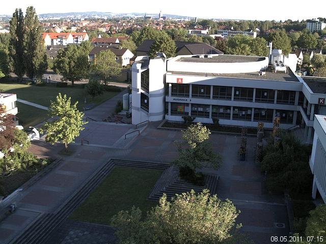 Foto der Webcam: Verwaltungsgeb&auml;ude, Innenhof mit Audimax, H&ouml;rsaal-Geb&auml;ude 1