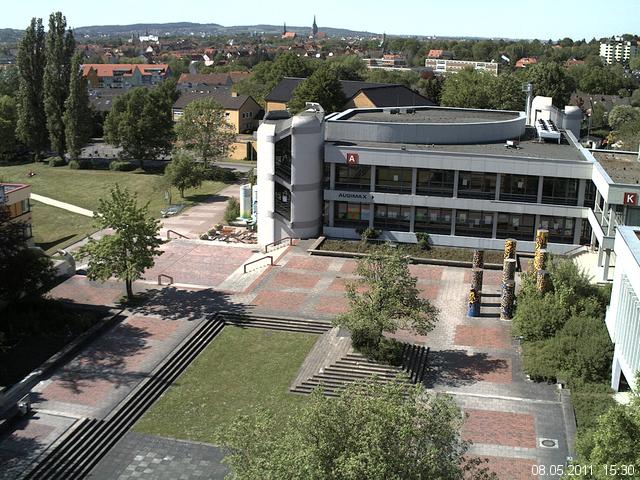Foto der Webcam: Verwaltungsgeb&auml;ude, Innenhof mit Audimax, H&ouml;rsaal-Geb&auml;ude 1