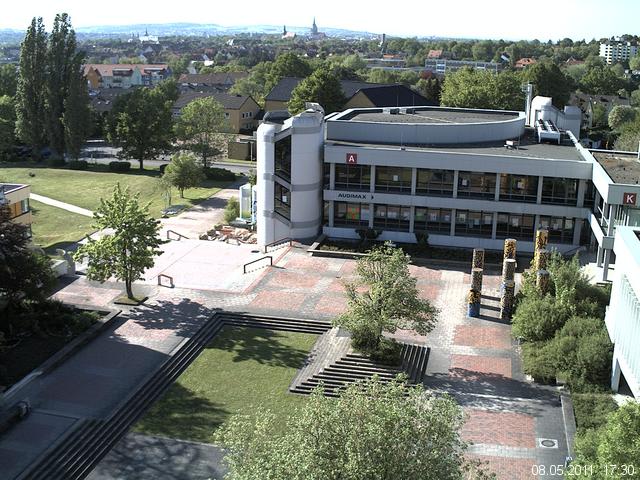 Foto der Webcam: Verwaltungsgeb&auml;ude, Innenhof mit Audimax, H&ouml;rsaal-Geb&auml;ude 1