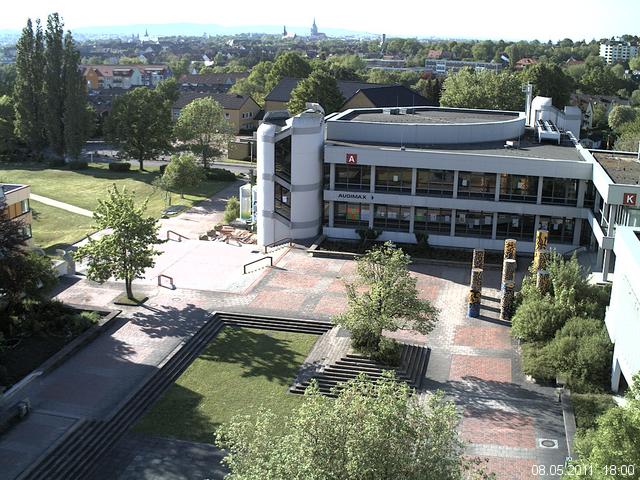 Foto der Webcam: Verwaltungsgeb&auml;ude, Innenhof mit Audimax, H&ouml;rsaal-Geb&auml;ude 1