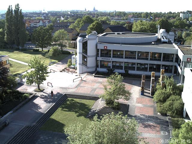 Foto der Webcam: Verwaltungsgeb&auml;ude, Innenhof mit Audimax, H&ouml;rsaal-Geb&auml;ude 1
