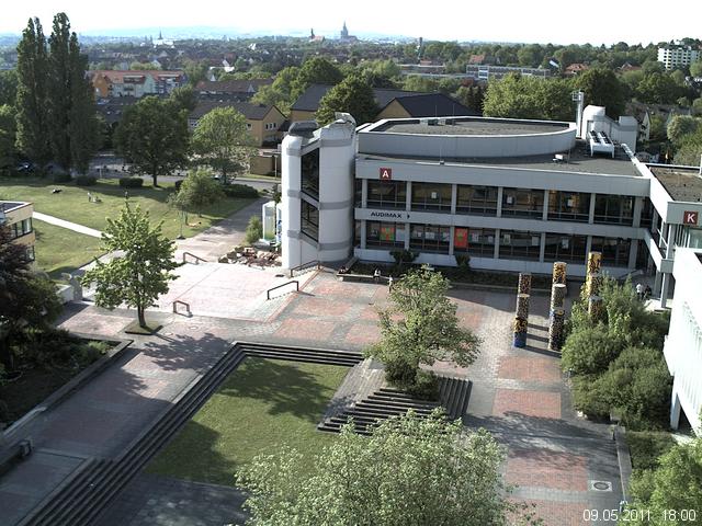 Foto der Webcam: Verwaltungsgeb&auml;ude, Innenhof mit Audimax, H&ouml;rsaal-Geb&auml;ude 1