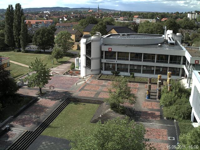 Foto der Webcam: Verwaltungsgeb&auml;ude, Innenhof mit Audimax, H&ouml;rsaal-Geb&auml;ude 1