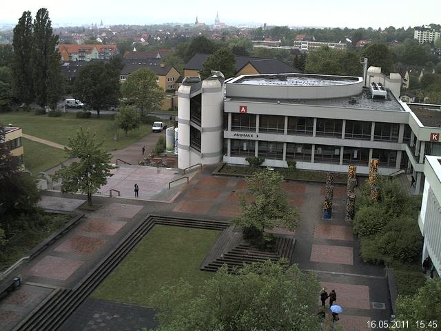 Foto der Webcam: Verwaltungsgeb&auml;ude, Innenhof mit Audimax, H&ouml;rsaal-Geb&auml;ude 1