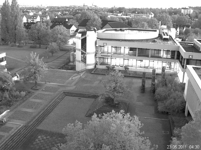 Foto der Webcam: Verwaltungsgeb&auml;ude, Innenhof mit Audimax, H&ouml;rsaal-Geb&auml;ude 1