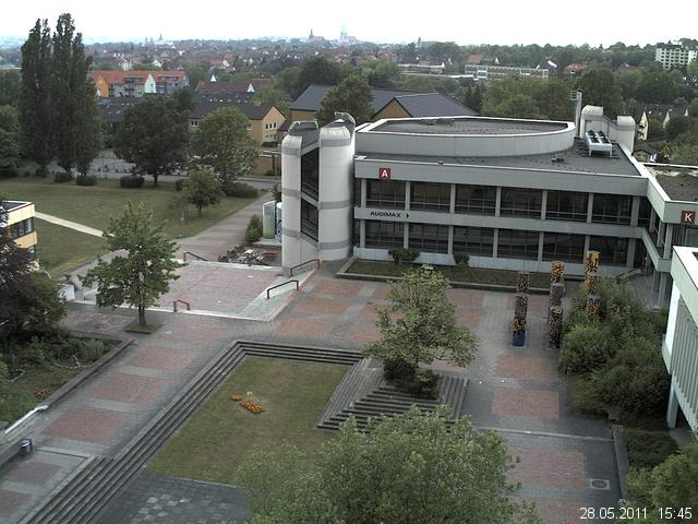 Foto der Webcam: Verwaltungsgeb&auml;ude, Innenhof mit Audimax, H&ouml;rsaal-Geb&auml;ude 1