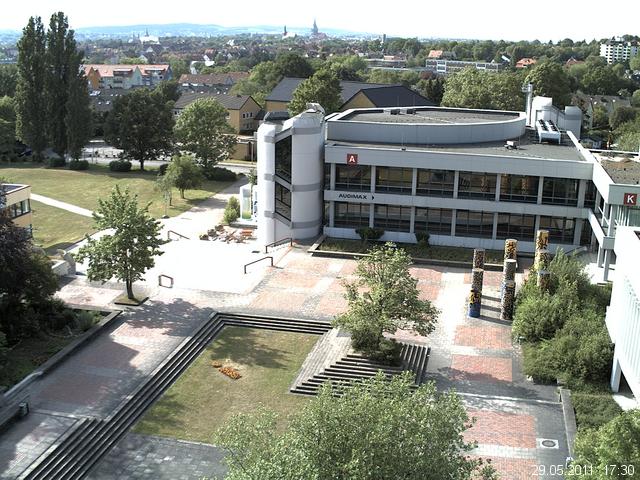 Foto der Webcam: Verwaltungsgeb&auml;ude, Innenhof mit Audimax, H&ouml;rsaal-Geb&auml;ude 1