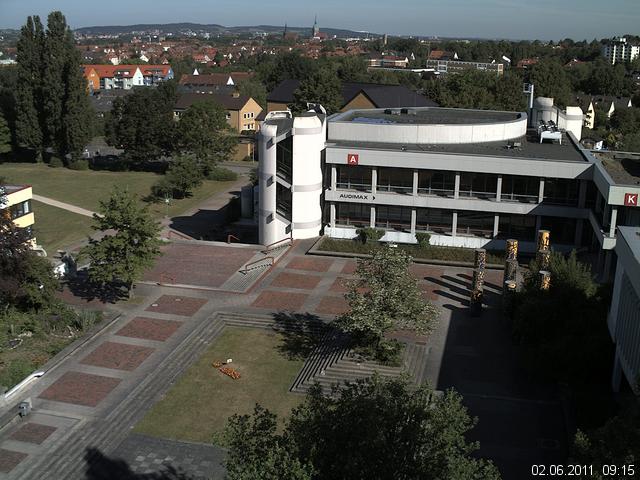 Foto der Webcam: Verwaltungsgeb&auml;ude, Innenhof mit Audimax, H&ouml;rsaal-Geb&auml;ude 1