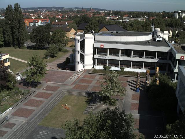 Foto der Webcam: Verwaltungsgeb&auml;ude, Innenhof mit Audimax, H&ouml;rsaal-Geb&auml;ude 1