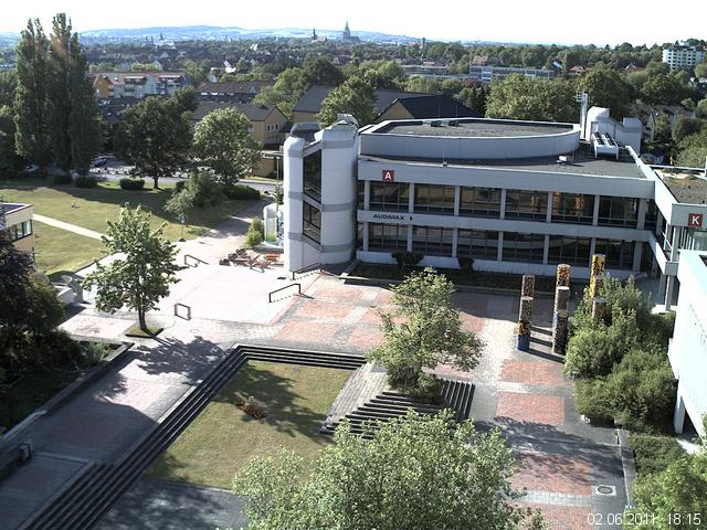 Foto der Webcam: Verwaltungsgeb&auml;ude, Innenhof mit Audimax, H&ouml;rsaal-Geb&auml;ude 1
