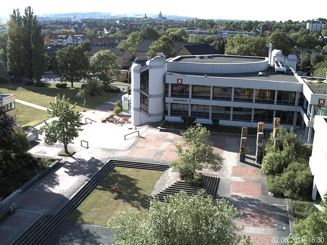 Foto der Webcam: Verwaltungsgeb&auml;ude, Innenhof mit Audimax, H&ouml;rsaal-Geb&auml;ude 1