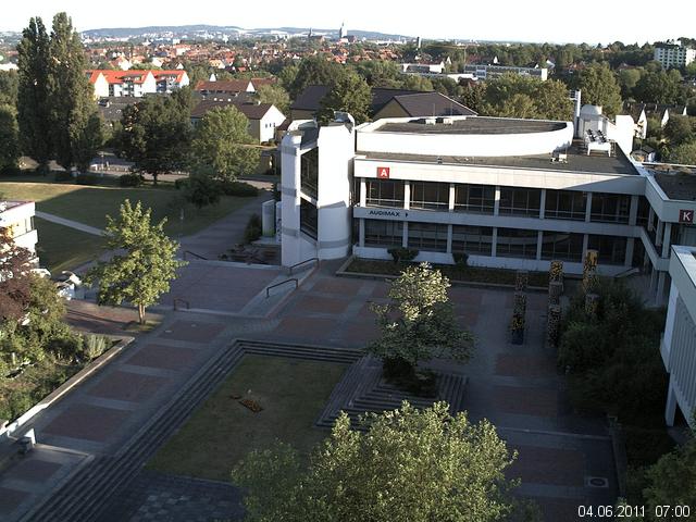 Foto der Webcam: Verwaltungsgeb&auml;ude, Innenhof mit Audimax, H&ouml;rsaal-Geb&auml;ude 1