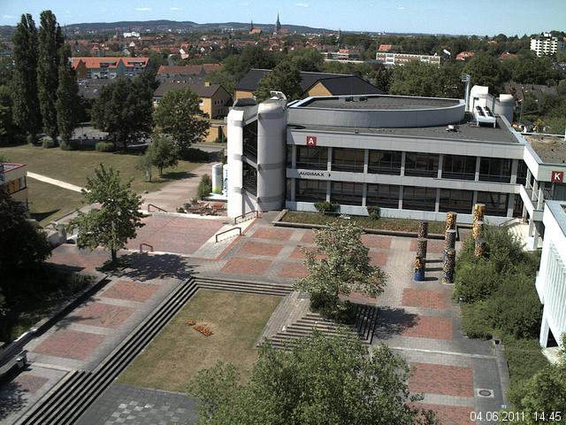 Foto der Webcam: Verwaltungsgeb&auml;ude, Innenhof mit Audimax, H&ouml;rsaal-Geb&auml;ude 1