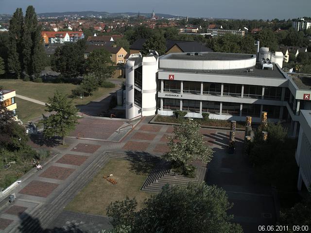 Foto der Webcam: Verwaltungsgeb&auml;ude, Innenhof mit Audimax, H&ouml;rsaal-Geb&auml;ude 1