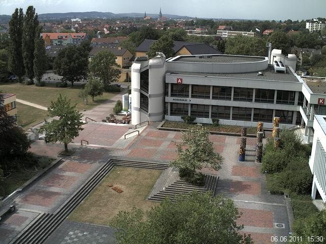 Foto der Webcam: Verwaltungsgeb&auml;ude, Innenhof mit Audimax, H&ouml;rsaal-Geb&auml;ude 1