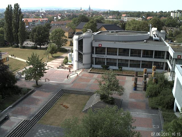 Foto der Webcam: Verwaltungsgeb&auml;ude, Innenhof mit Audimax, H&ouml;rsaal-Geb&auml;ude 1