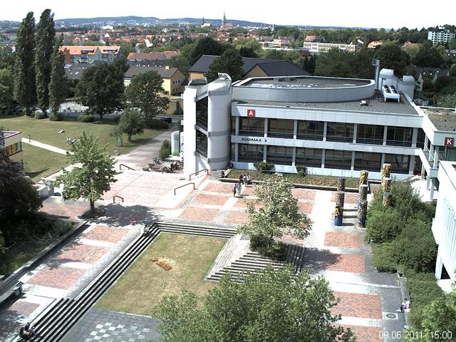 Foto der Webcam: Verwaltungsgeb&auml;ude, Innenhof mit Audimax, H&ouml;rsaal-Geb&auml;ude 1