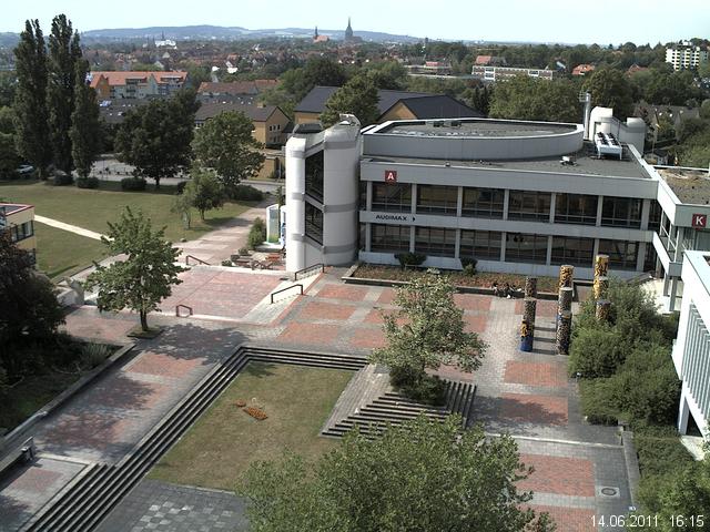 Foto der Webcam: Verwaltungsgeb&auml;ude, Innenhof mit Audimax, H&ouml;rsaal-Geb&auml;ude 1