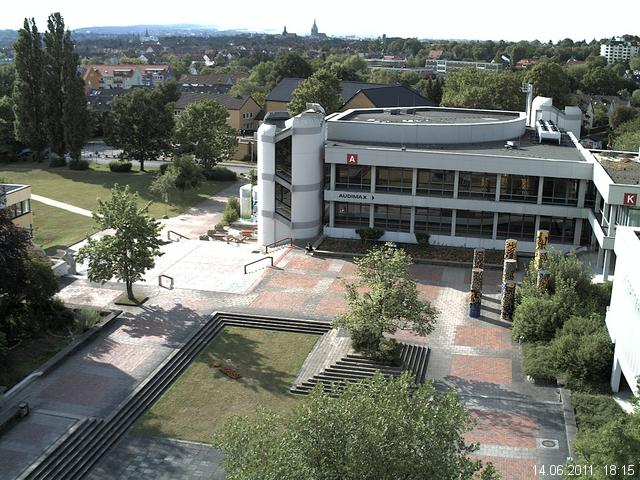 Foto der Webcam: Verwaltungsgeb&auml;ude, Innenhof mit Audimax, H&ouml;rsaal-Geb&auml;ude 1