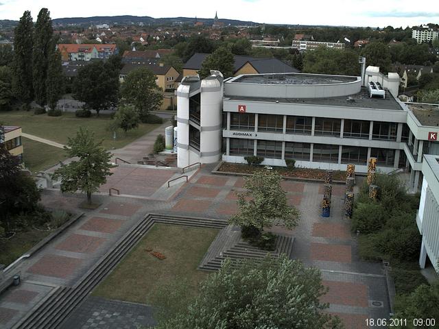 Foto der Webcam: Verwaltungsgeb&auml;ude, Innenhof mit Audimax, H&ouml;rsaal-Geb&auml;ude 1