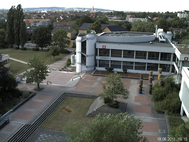 Foto der Webcam: Verwaltungsgeb&auml;ude, Innenhof mit Audimax, H&ouml;rsaal-Geb&auml;ude 1