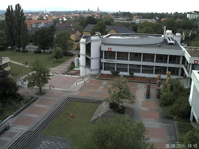 Foto der Webcam: Verwaltungsgeb&auml;ude, Innenhof mit Audimax, H&ouml;rsaal-Geb&auml;ude 1