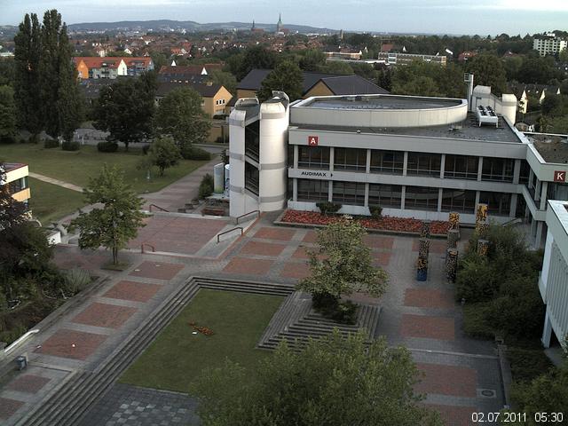 Foto der Webcam: Verwaltungsgeb&auml;ude, Innenhof mit Audimax, H&ouml;rsaal-Geb&auml;ude 1