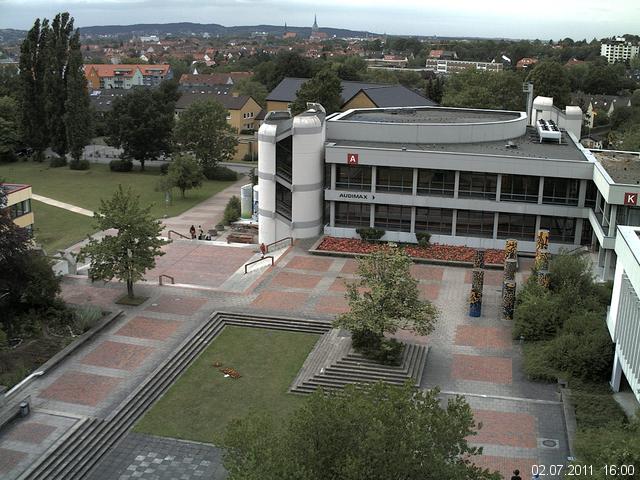 Foto der Webcam: Verwaltungsgeb&auml;ude, Innenhof mit Audimax, H&ouml;rsaal-Geb&auml;ude 1