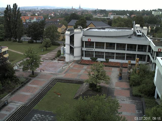 Foto der Webcam: Verwaltungsgeb&auml;ude, Innenhof mit Audimax, H&ouml;rsaal-Geb&auml;ude 1