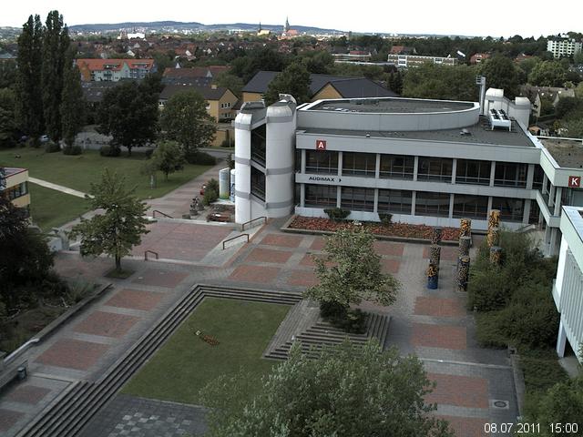 Foto der Webcam: Verwaltungsgeb&auml;ude, Innenhof mit Audimax, H&ouml;rsaal-Geb&auml;ude 1