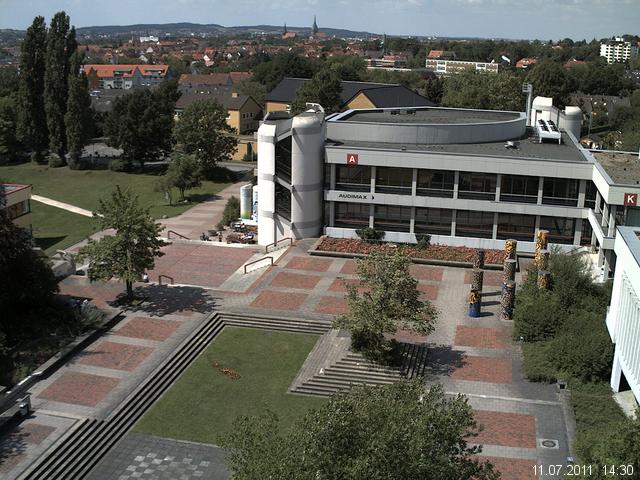 Foto der Webcam: Verwaltungsgeb&auml;ude, Innenhof mit Audimax, H&ouml;rsaal-Geb&auml;ude 1