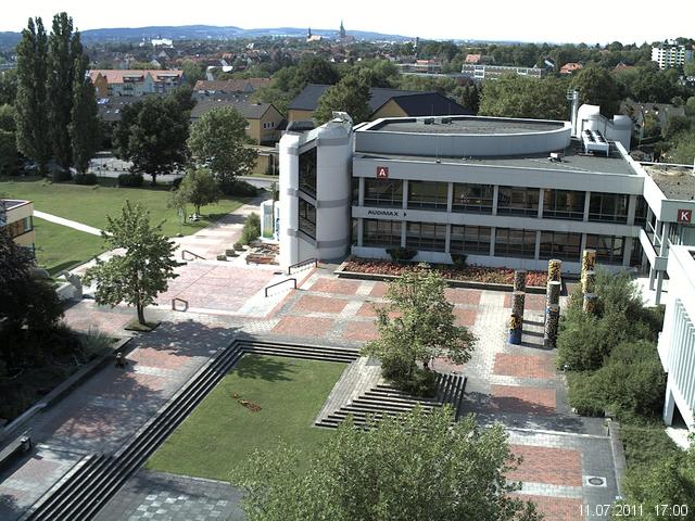 Foto der Webcam: Verwaltungsgeb&auml;ude, Innenhof mit Audimax, H&ouml;rsaal-Geb&auml;ude 1